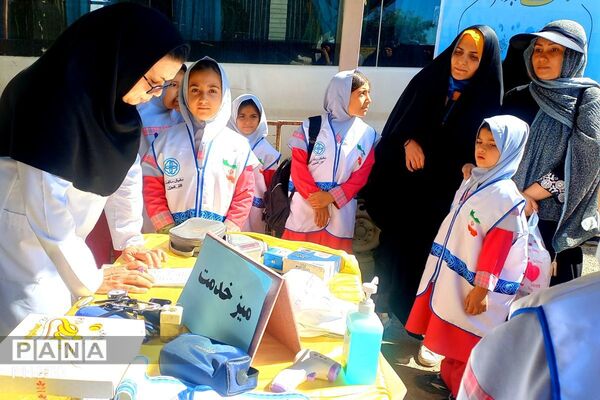 هفته سلامت در ورامین: جشنی برای سلامتی با حضور دانش‌آموزان، فرهنگیان و هلال احمر