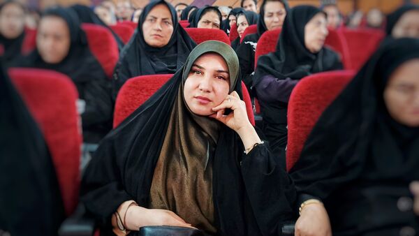 آیین گرامیداشت تجلیل از معلمان نمونه کشوری کهگیلویه و بویراحمد