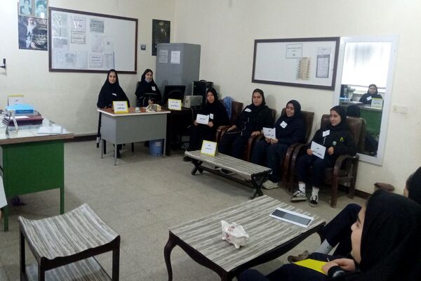 اجرای طرح مدام در دبیرستان عفت شهرستان پارس آباد 