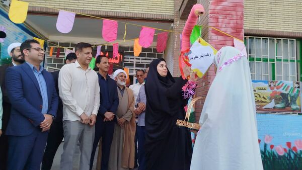 زنگ آغاز سال تحصیلی در مدرسه علقمه شاهد شهرستان قلعه‌گنج