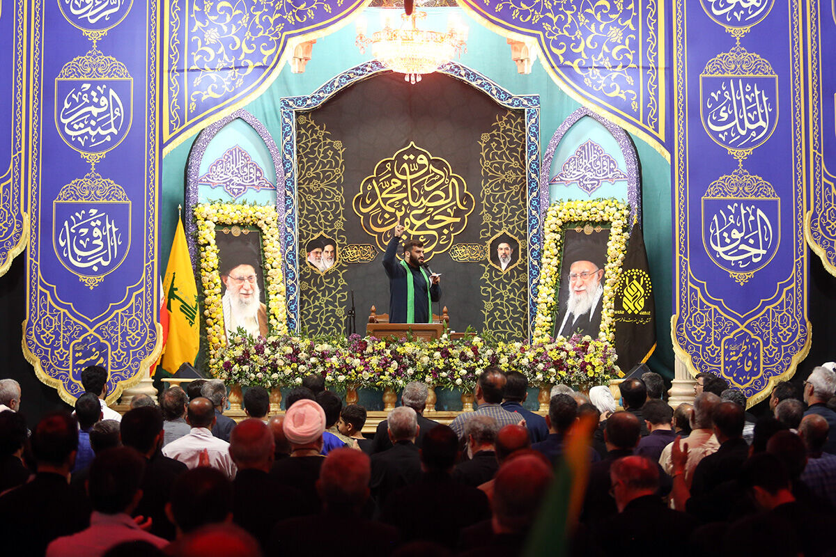 مراسم سالروز شهادت امام جعفر صادق(ع) در حرم کریمه اهل بیت(س)