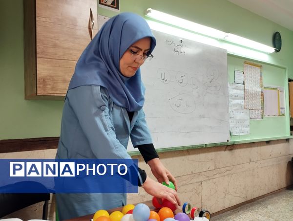 اجرای طرح حامی با حضور جهادی آموزگاران ملاردی  برای جبران ضعف درسی دانش آموزان ابتدایی 