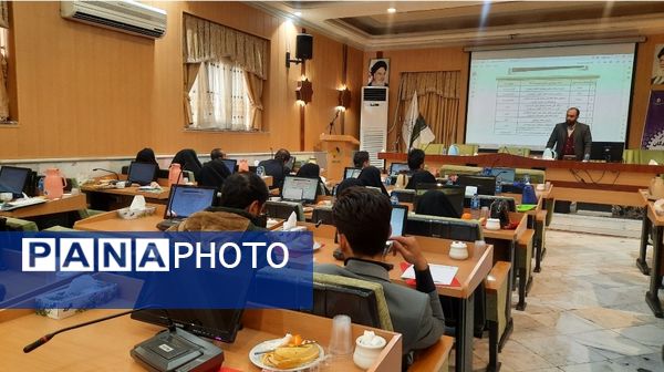 جلسه کارشناسان پژوهش استان خراسان رضوی