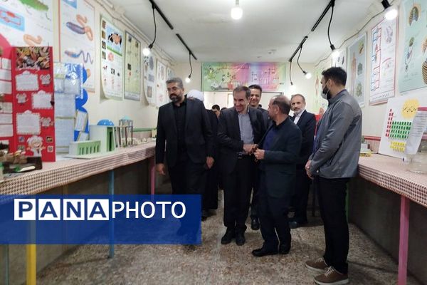 بازدید فرماندار و شورای شهرقدس از پژوهش‌سرای دکتر حسابی