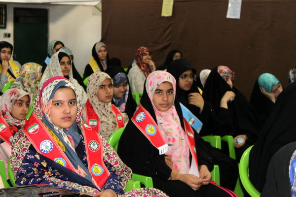 اعتکاف سازمان دانش آموزی دختران کرمان