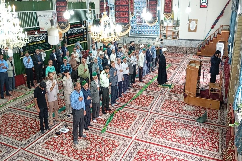 همبستگی مردم بار در اقامه نماز عبادی‌سیاسی جمعه