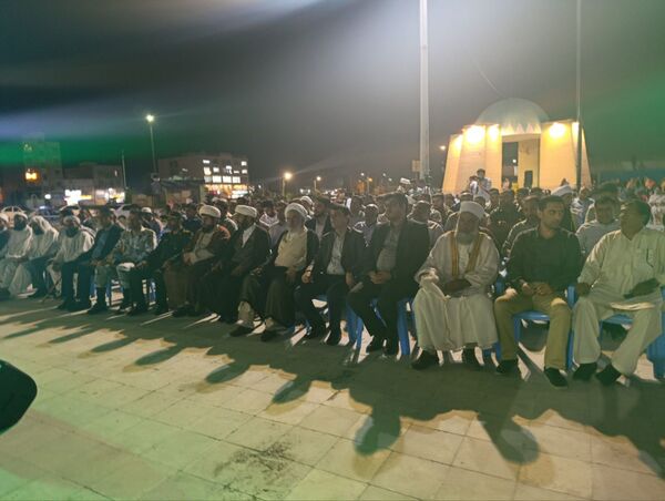 حضور نماینده ولی‌فقیه هرمزگان در جشن هفته وحدت شهرستان جاسک