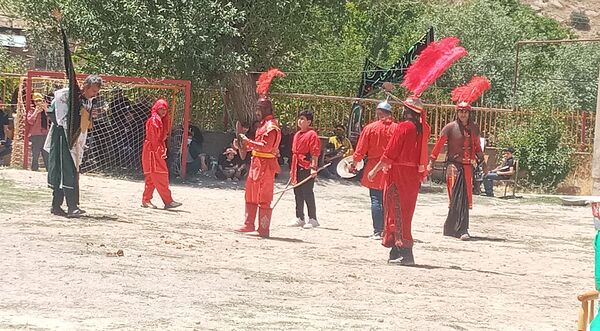 تعزیه خوانی واقعه عاشورا در روستای چکنه علیا خراسان رضوی 