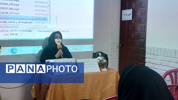 انتخابات انجمن اولیا و مربیان در دبیرستان مستوفی نیشابور 