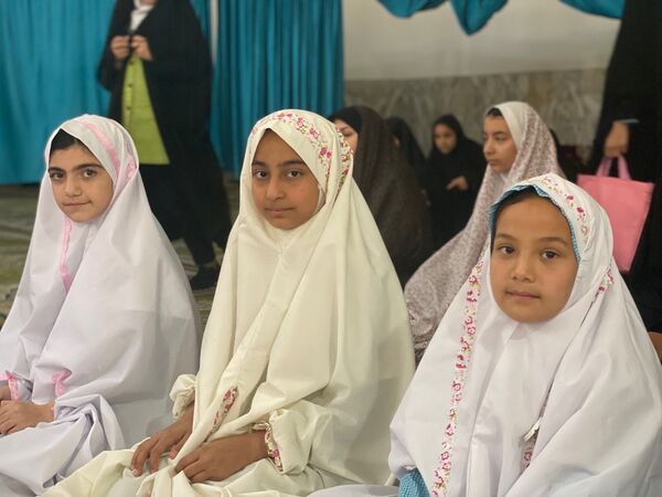 حضور جمعی از فرهنگیان مانه و سملقان در نماز عبادی سیاسی جمعه