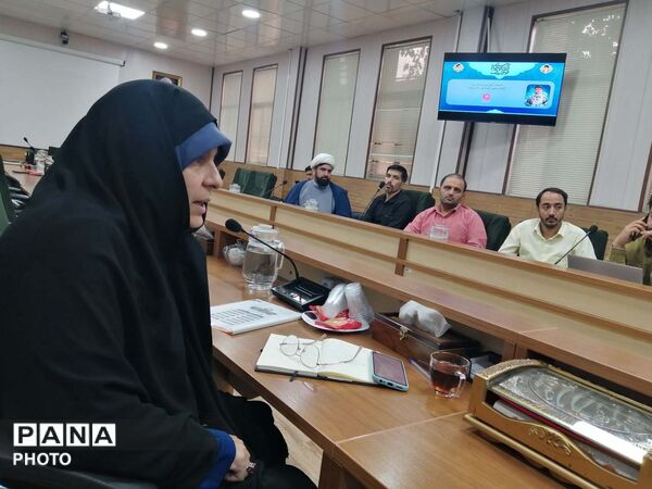 نشست کمیته آموزش و پرورش کنگره ملی شهدای قم