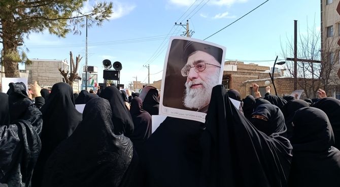حضور گسترده در اجتماع سراسری میثاق با امام شهید امت در منطقه کشاورز
