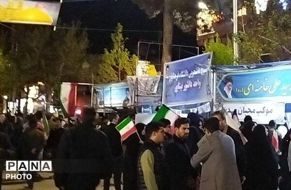 گذری بر فعالیت موکب گروه جهادی بسیج شهدای آهوار در مراسم چهلم رهبر شهید و شهدای میناب 