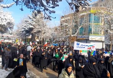 راهپیمایی ۲۲ بهمن ماه و جشن سالگرد ۴۶ سالگی انقلاب اسلامی با حضور پرشور مردم انقلابی نیشابور