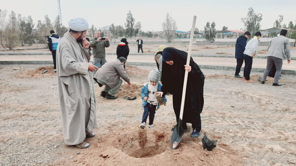 آیین گرامیداشت هفته منابع طبیعی در قم