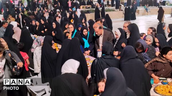 جشنواره آشپزی مادر بزرگ ونوه در کهریزسنگ