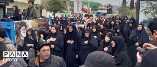 بیعت مردم آق قلا با رهبر جدید
