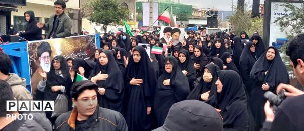بیعت مردم آق قلا با رهبر جدید