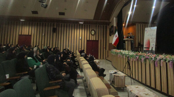 جلسه هم افزایی رابطان مشاور در کانون امام علی(ع) ناحیه یک کرج