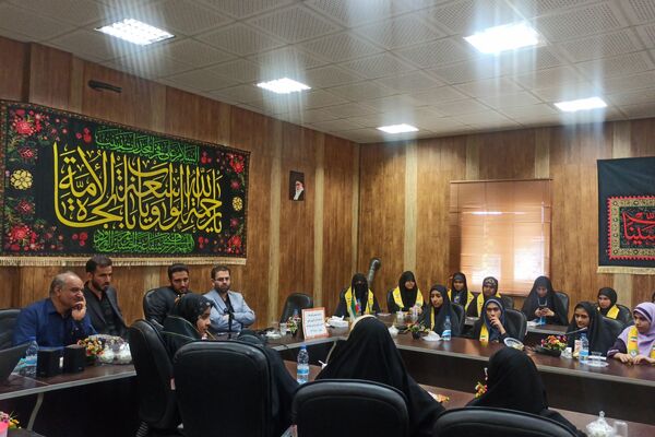 نشست صمیمی قائم‌مقام سازمان دانش‌آموزی کشور با رؤسای شورای دانش‌آموزی شیراز