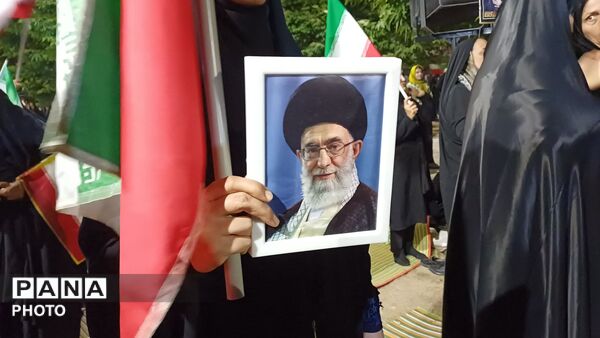 نوجوانان و محرم، بازخوانی درس آزادگی در روزگار پر خبر امروز