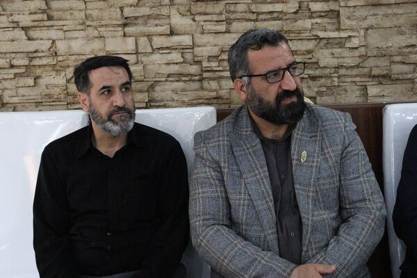 تجلیل از معلمان پژوهنده در همایش بهارانه