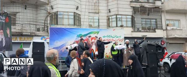 حضور حماسی مردم تهران در راهپیمایی روز قدس