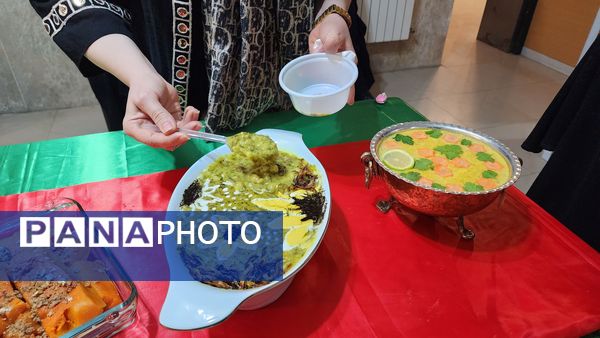 برگزاری جشنواره آشپزی کد بانوی ایرانی در حوزه ۲۸۰ کوثر اسلامشهر