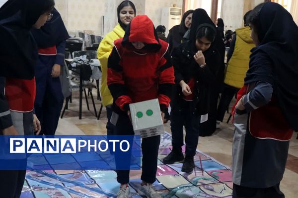 شور و نشاط دانش‌آموزان در پنجمین روز اردوی تمشک خرم‌آباد