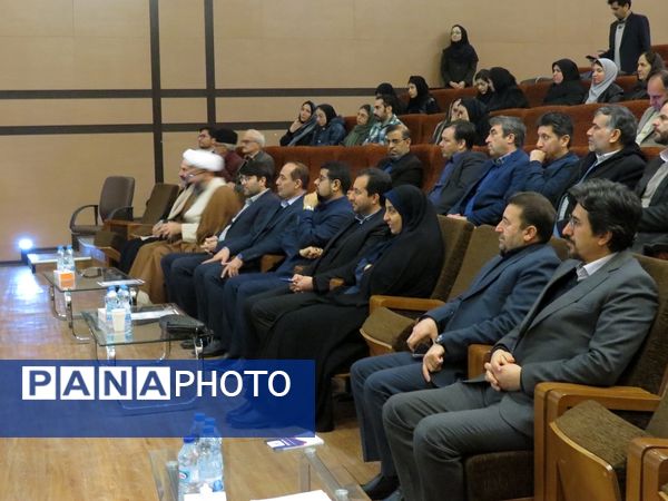  جشنواره شهروند ارزشمند در بجنورد