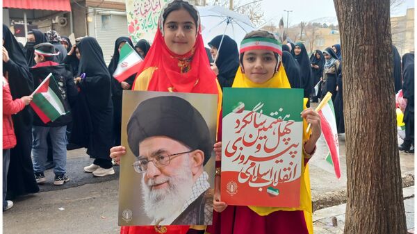 راهپیمایی ۲۲ بهمن در شهرستان فارسان