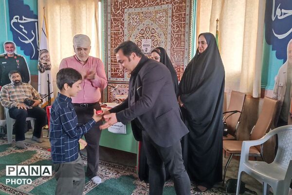 مجمع انجمن اولیا و مربیان دبستان علامه طباطبایی با رویکرد تحکیم پیوند خانه و مدرسه