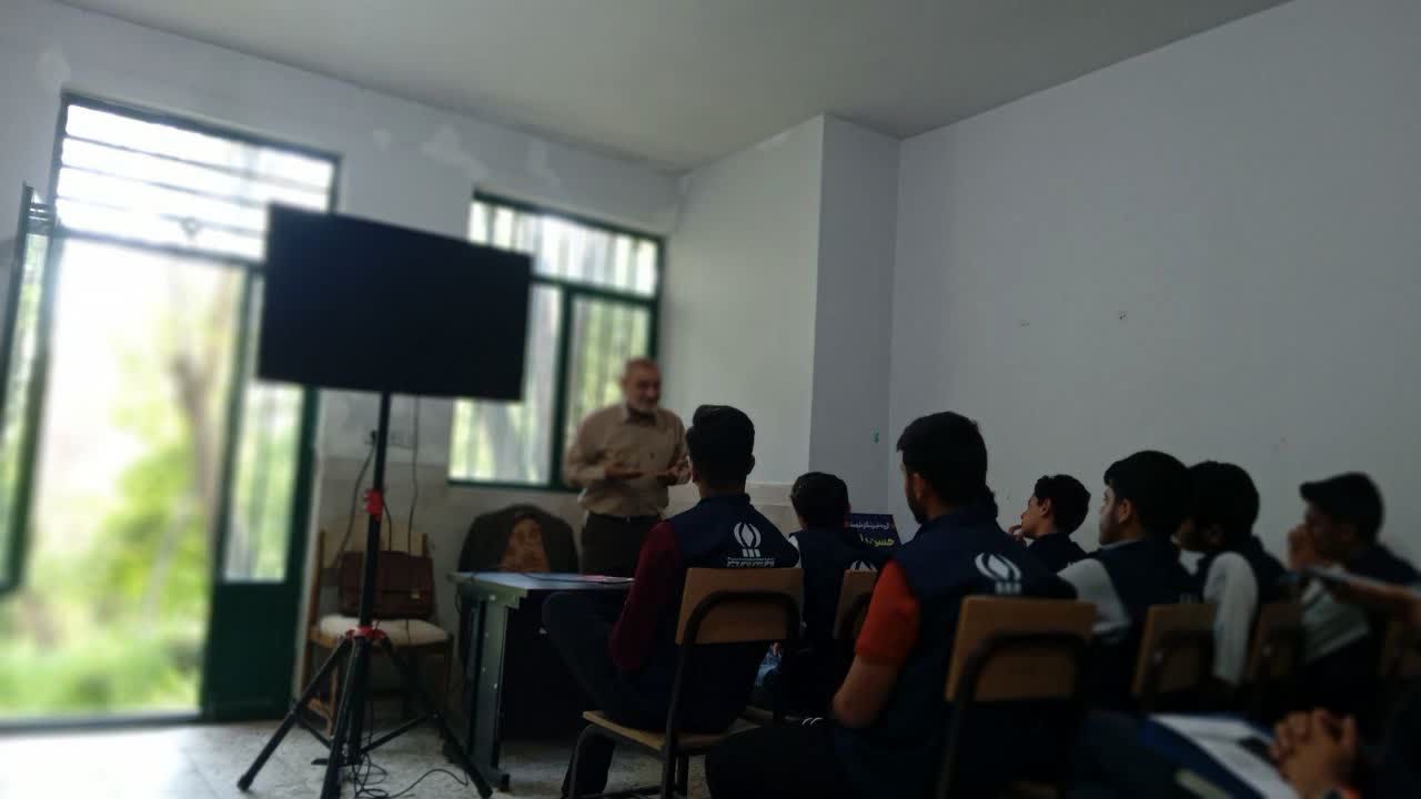 ارتقای توانمندی‌های خبرنگاری دانش‌آموزان؛ گامی برای شکوفایی نسل آینده رسانه 