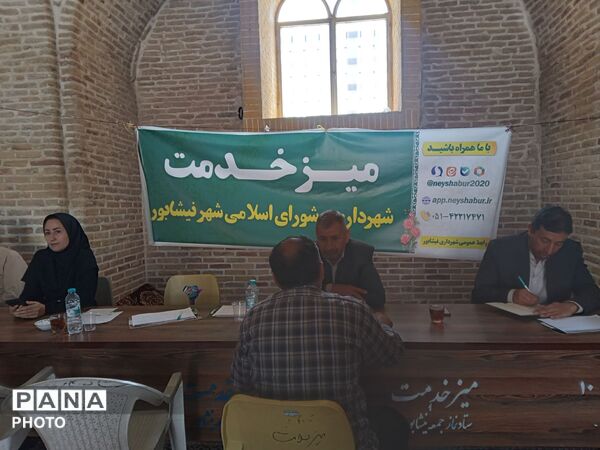 برپایی میز خدمت در هفته آخر اردیبهشت ماه 