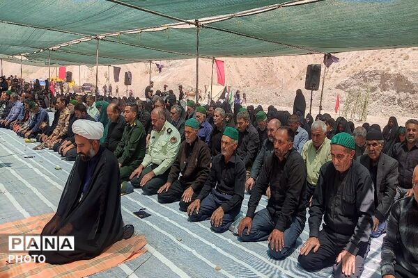 پخت حلیم در روز اربعین حسینی شهر بار نیشابور