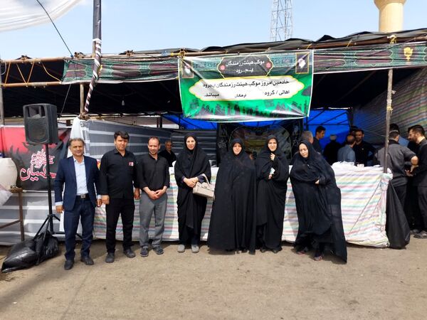 خدمت‌رسانی فرهنگیان و دانش‌آموزان پیشتاز زنجانی در موکب هیات رزمندگان ایجرود