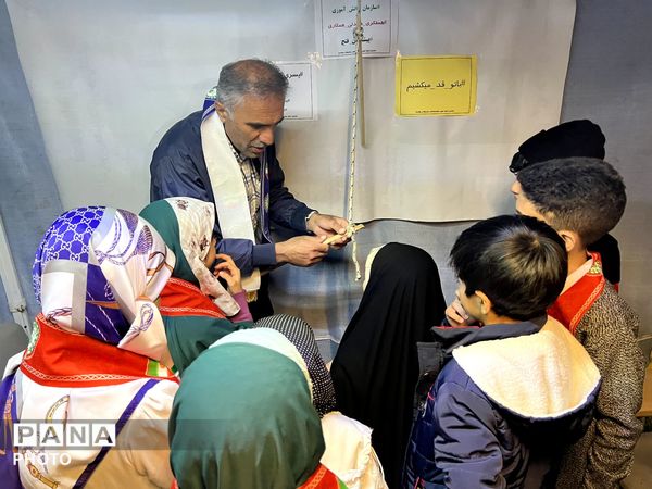 برپایی موکب پاتوق «نوجوان مبارز» در ساوجبلاغ 