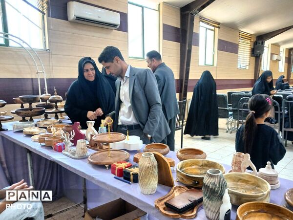 نشست اندیشه ورزی بانوان  در باخرز