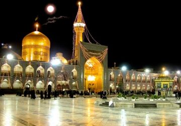 چشمان تو را برای روزی در خواب دیدن بار‌ها تمرین کرده ام
