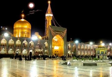 چشمان تو را برای روزی در خواب دیدن بار‌ها تمرین کرده ام