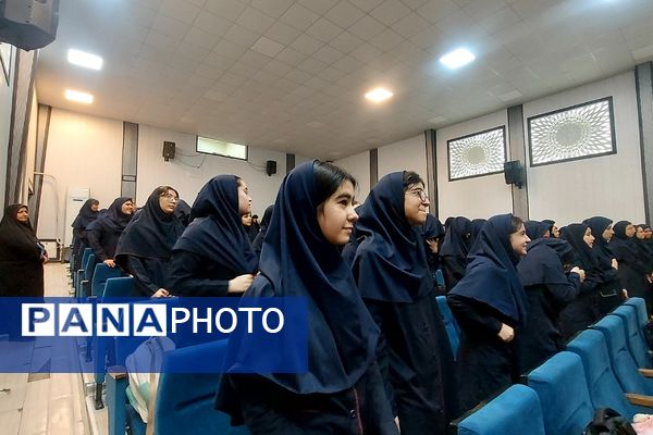 بزرگداشت هفته دفاع مقدس در کانون فاطمیه کهریزک