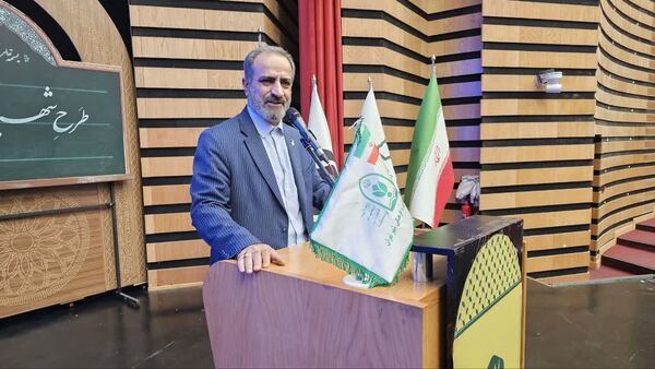 همایش زیست عفیفانه با موضوع عفت و حجاب در تالار ایوان‌ری