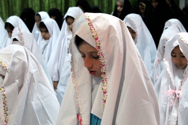 جشن تکلیف دختران مدارس درق