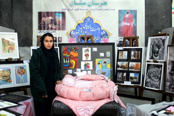 نمایشگاه دست‌سازه‌های هنرستان‌های ناحیه۲ زنجان