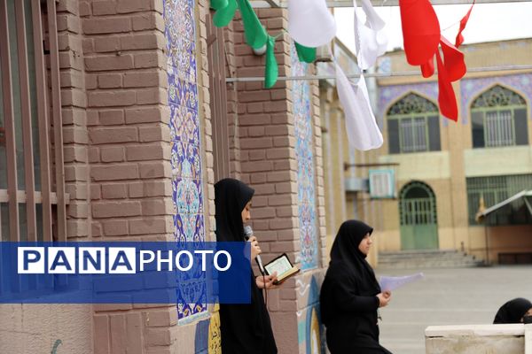 نواهای دانش‌آموزی در جشن ۲۲ بهمن طلیعه شاهد