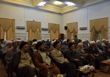 امام جمعه فرمانده قرارگاه فرهنگی است