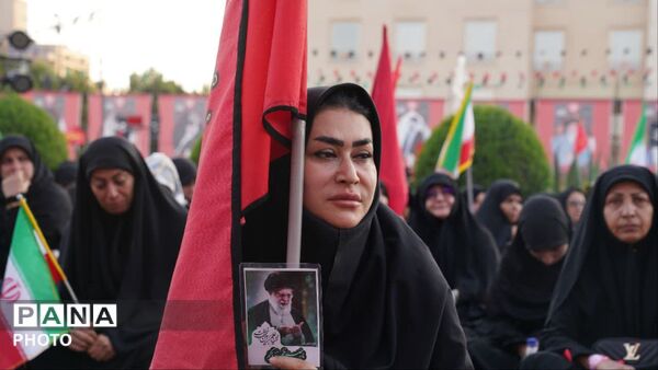 اجتماع باشکوه عزاداران قائد شهید امت، امام خامنه‌ای، در اصفهان