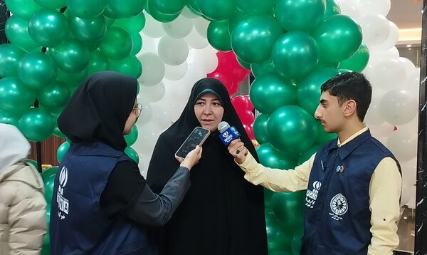 جشن «یاوران انقلاب» شهر تهران با محوریت همدلی، نشاط و نقش‌آفرینی دانش‌آموزان