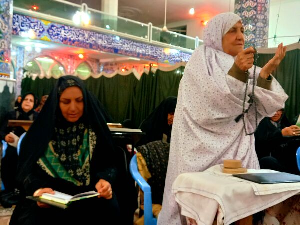 آیین معنوی شب قدر در نجف آباد