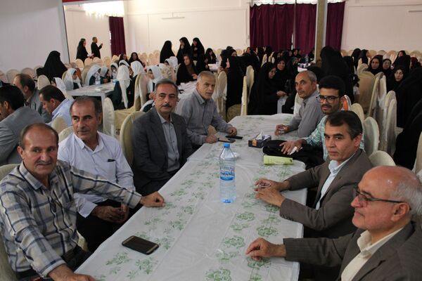 همایش گرامیداشت هفته معلم در شهرستان گرمه